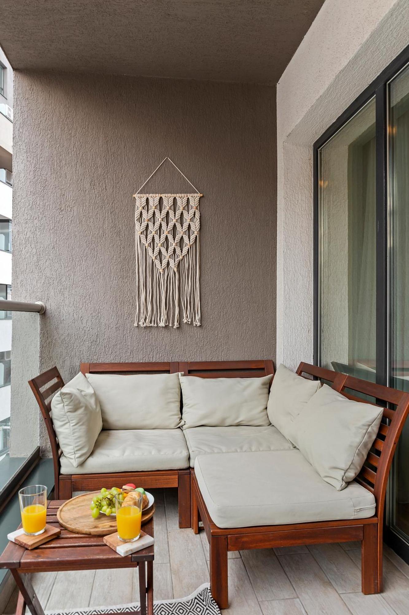 Mido Park Apartment With Private Parking & Self Check-In ブカレスト エクステリア 写真